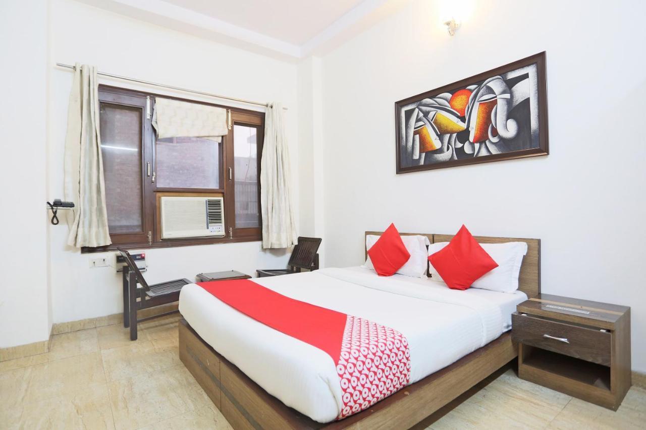 Oyo 72519 Meera Bhawan Hotel Vrindavan Ngoại thất bức ảnh