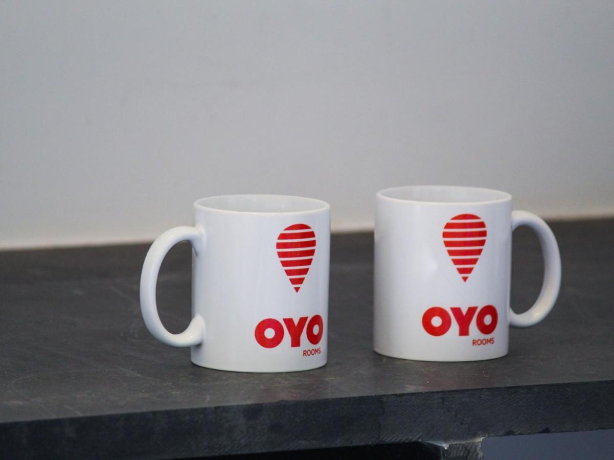 Oyo 72519 Meera Bhawan Hotel Vrindavan Ngoại thất bức ảnh